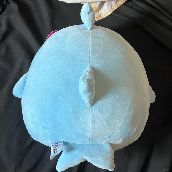Squishmallow Rey the shark valentines edition 12" - Picture 2 of 4